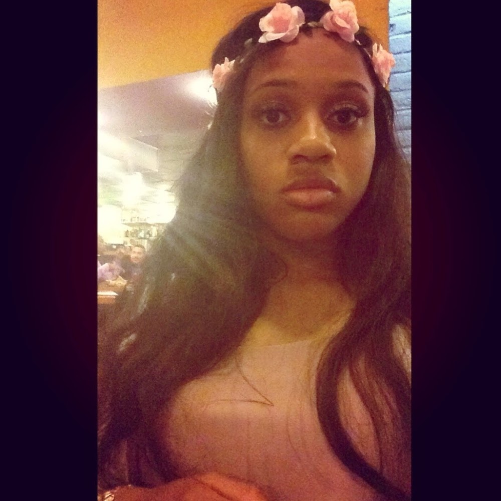 Meet your Posher, Destini